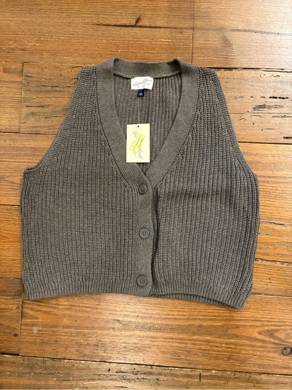 Universal Thread Chunky Knit V-Neck Button Vest - Brown